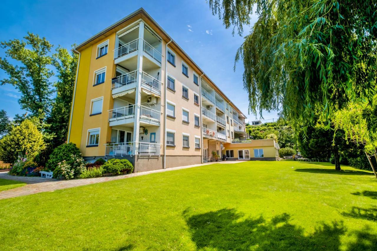 Myflat Kormoran Wellness Apartments Balatonvilagos Exterior photo